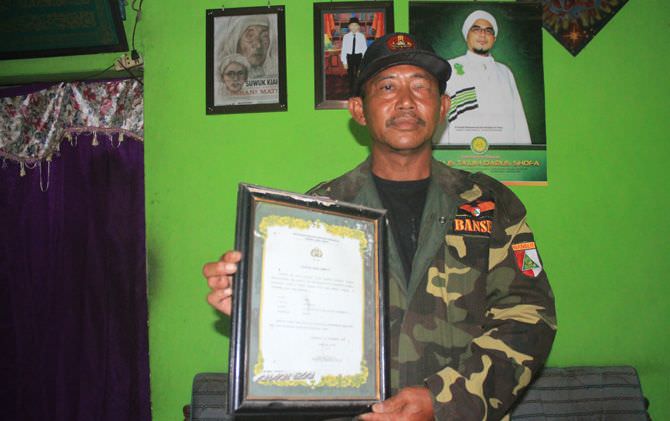 riyanto-pernah-bertanya-hukum-membela-agama-lain