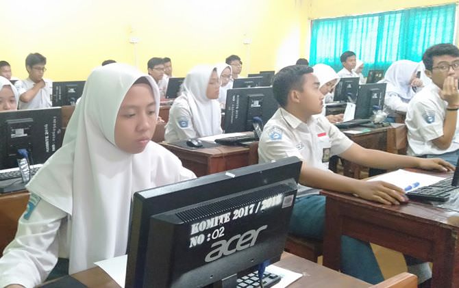 tampilan-menyusahkan-usbn-pakai-smartphone-lebih-ribet