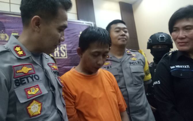 tersangka-pamer-kelamin-tiba-tiba-pingin-saja-ada-kepuasan