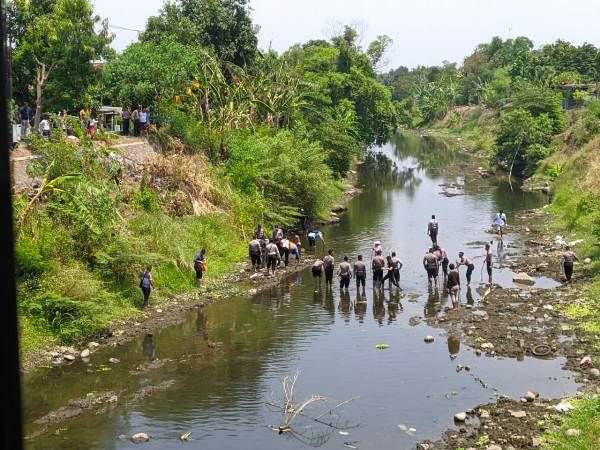 kerangka-manusia-ditemukan-di-sungai-brangkal