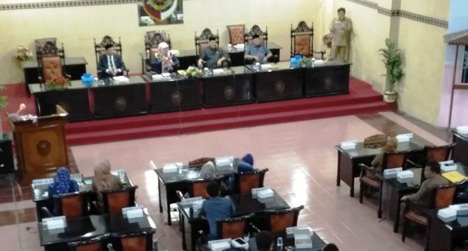 dprd-kritik-aturan-kawasan-tanpa-rokok