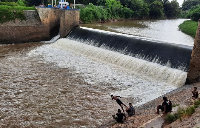 dam-tlusur-masuk-kategori-tak-aman