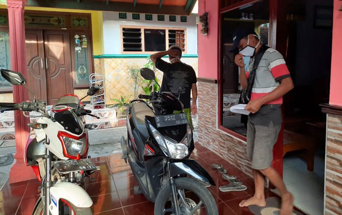 warga-meninggal-dan-punya-mobil-dapat-jatah-bantuan-langsung-tunai