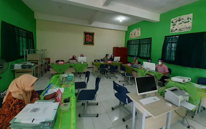 ratusan-kursi-tak-laku-kuota-14-smpn-tak-terpenuhi
