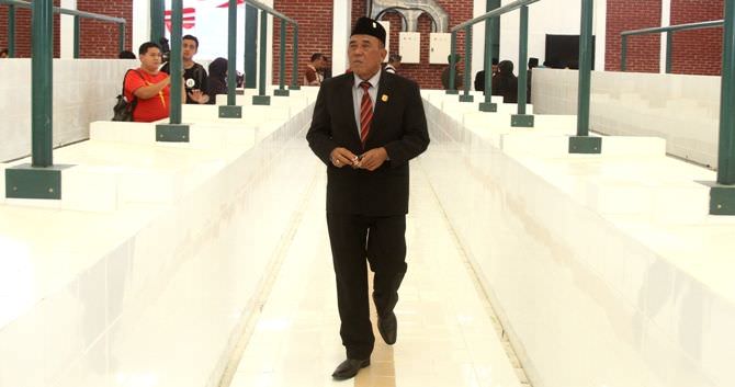 porter-bioskop-itu-kini-jadi-ketua-dprd