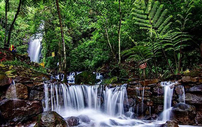 air-terjun-dlundung-pesonanya-kian-sempurna
