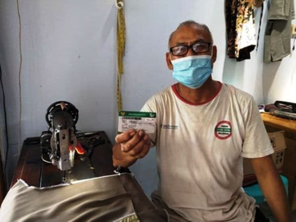 jalani-operasi-hernia-penjahit-ini-rasakan-manfaat-bpjs