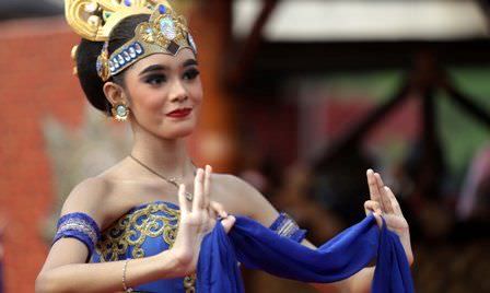 lestari-lewat-tari-kreasi-majapahitan
