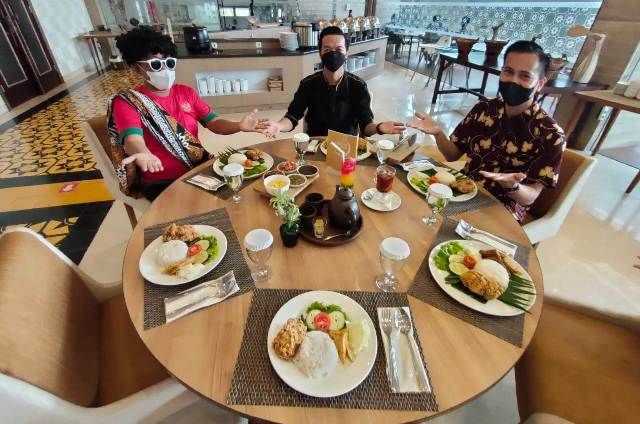 ayam-geprek-widodari-kriuk-krispi-bisa-tahan-berjam-jam