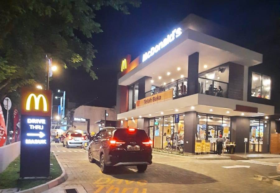 MAGNET BENPAS: Gerai McDonald’s yang terletak di Benpas menjadi magnet tersendiri bagi Kota Mojokerto