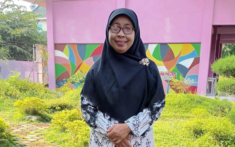 Dra. Eki Siti Romlah, M.M, Kepala SDN Kenanten, Kecamatan Puri, Kabupaten Mojokerto.