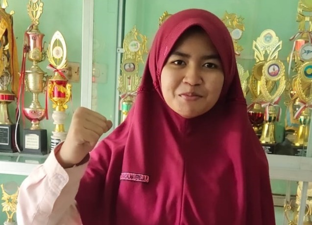 Tiara Salymavarielia Putri, Siswa SMP Negeri 1 Ngoro