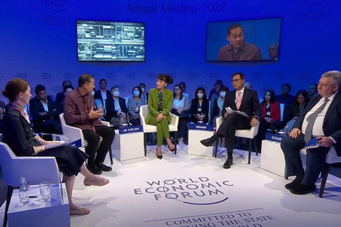 HANGAT: Menteri Perdagangan RI, Muhammad Lutfi menjadi pembicara pada diskusi panel yang disponsori Channel News Asia (CNA) dari Singapura bertema Regional Comprehensive Economic Partnership (RCEP) pada penyelenggaraan World Economic Forum (WEF) 2022 di D