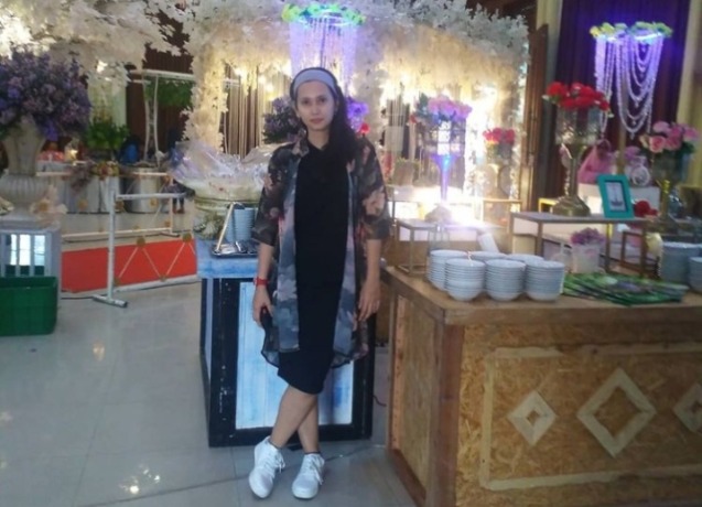 JADI FAVORIT: Ratna saat menangani katering di salah satu acara pernikahan yang digelar di hotel sebelum pandemi.