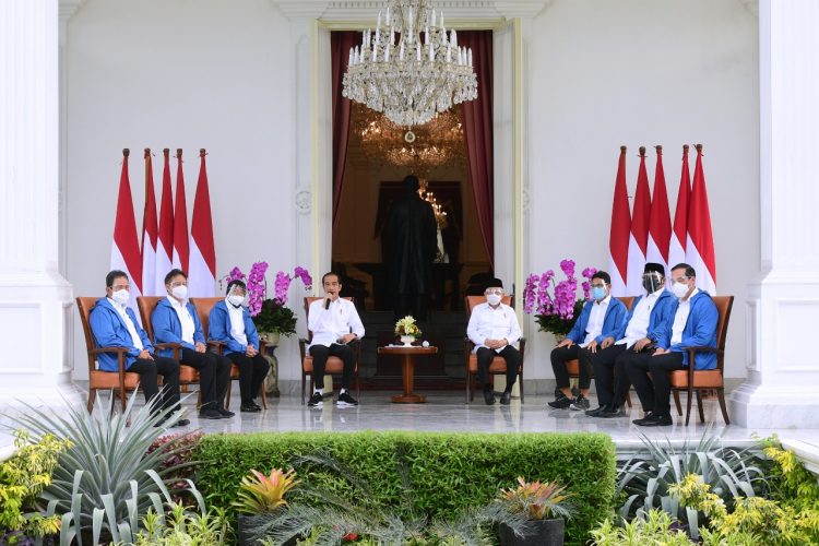 Presiden Jokowi bersama Wapres Ma