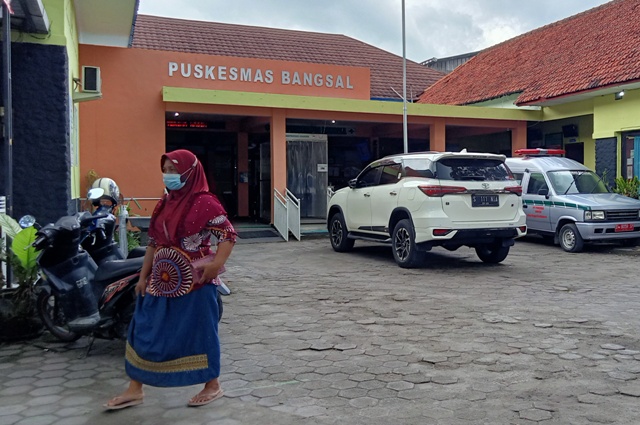 PROYEK PUSKESMAS: Salah satu puskesmas yang mendapat rehabilitasi adalah puskesmas Bangsal.