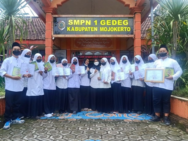 BAIK: Sebanyak 12 siswa mendapat predikat A pada Gemajuza yang di gelar Dispendik Kabupaten Mojokerto.