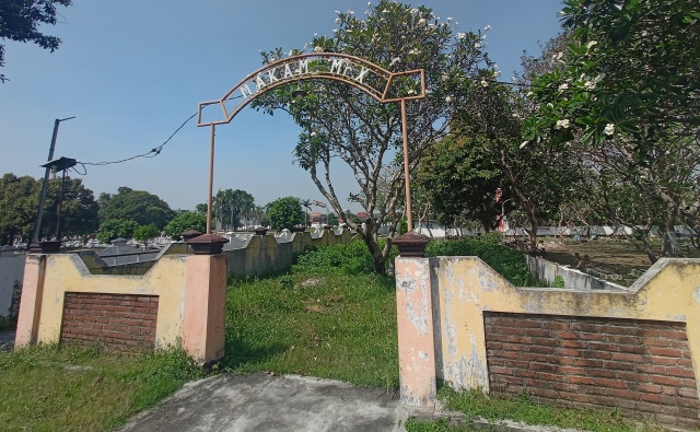 SUNYI: Area Makam Mister X Kota Mojokerto menjadi tempat peristirahatan mereka yang mati secara tak wajar dan tanpa identitas.