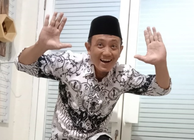 Deddy Arfian, SE, guru SMP Darul Quran Kota Mojokerto.