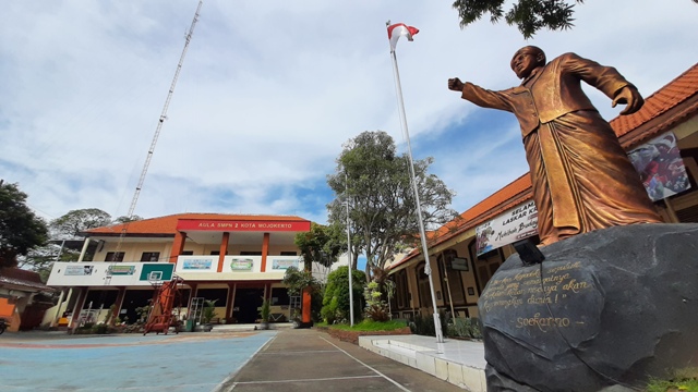 BANGUNAN HISTORIS: SDN Purwotengah menjadi sekolah yang pernah jadi tempat menimba ilmu Soekarno.