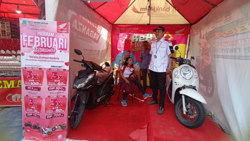 OTOMOTIF: Event Radar Mojokerto Fest 2023 juga membantu masyarakat memilih jenis otomotif terbaru. (Indah Oceananda/JPRM)