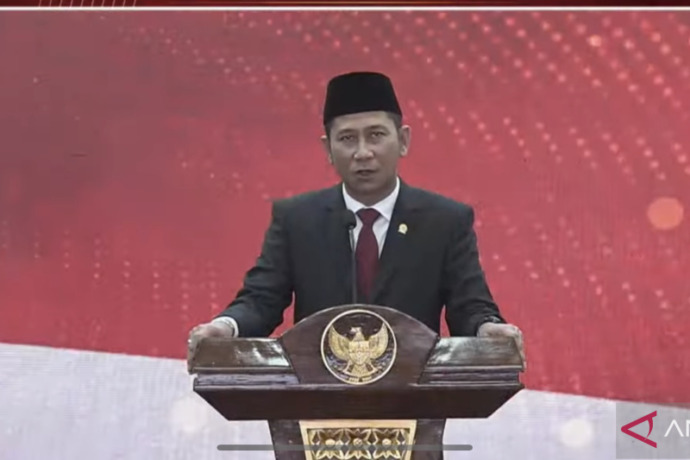 Tangkapan layar Ketua Komisi Yudisial Republik Indonesia (KY RI) Mukti Fajar Nur Dewata ketika menyampaikan laporan tahunan Komisi Yudisial Tahun 2022 di Auditorium Lantai 4 Gedung Komisi Yudisial, dipantau di kanal YouTube Komisi Yudisial, dari Jakarta,
