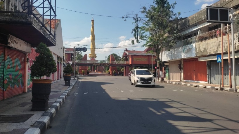 Kawasan Jalan Mojopahit yang dikenal sebagai area perniagaan menjadi saksi bisu sejarah gerakan pemuda di pengujung orde lama. Area itu pernah menjadi sasaran pembakaran oleh kalangan pemuda pelajar. (dok JPRM)