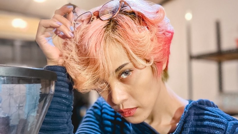 COTTON CANDY: Seorang model dengan pewarnaan rambut bernada cerah. (Sofan Kurniawan/JPRM)