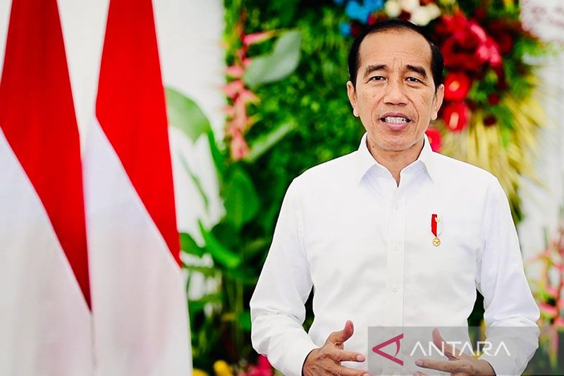 Presiden Joko Widodo memberikan imbauan terkait peningkatan penyebaran COVID-19 melalui tayangan video dari Istana Kepresidenan Bogor, Jawa Barat, Rabu (19/4/2023). ANTARA/HO-Biro Pers Sekretariat Presiden