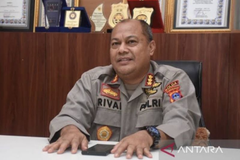 Kabid Humas Polda Kalimantan Selatan Kombes Pol. Mochamad Rifai saat dikonfirmasi di Kota Banjarmasin, Rabu (24/5/2023). (ANTARA/Firman)