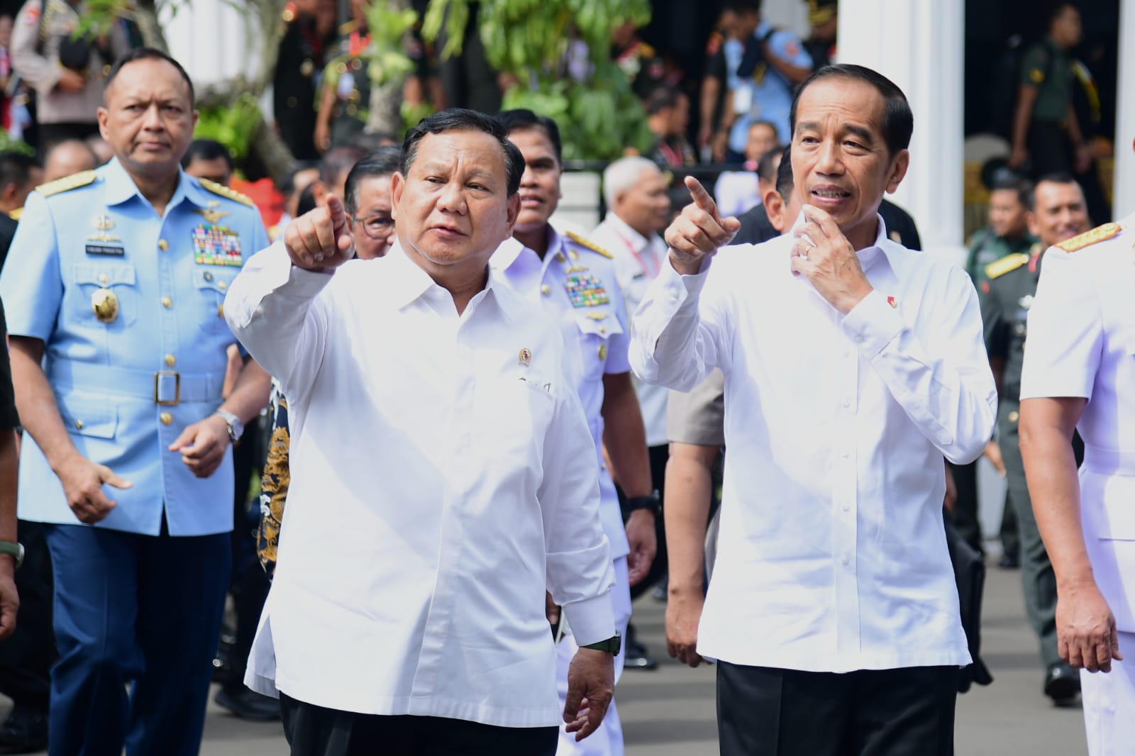 Presiden Joko Widodo (Jokowi) ditengarai jadi penguat elektabilitas Calon Presiden (Capres) Prabowo Subianto dalam bursa Pemilihan Presiden (Pilpres) 2024 mendatang
