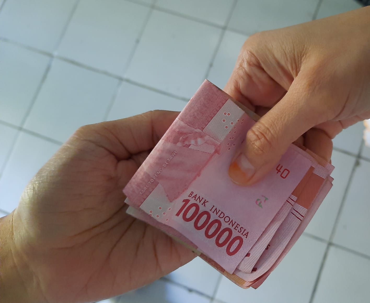 Diduga adanya pungutan di SMA 1 Kedaemean Gresik