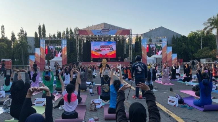 TAK PADAM SEMANGAT : semangat dari ribuan arek-arek suroboyo yang datang di acara hemaviton Fit and Health Festival 2023 di Grand City Surabaya (09/09)