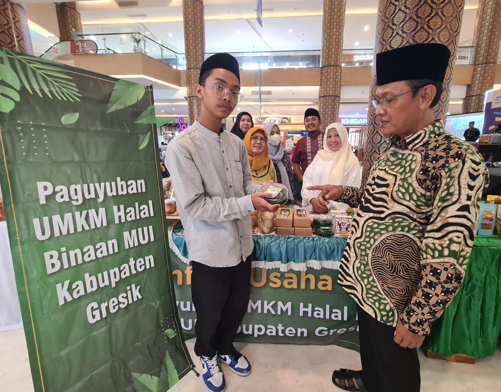 DIPASTIKAN GRATIS: Ketua Pengurus Bidang Ekonomi Syariah Majelis Ulama Indonesia (MUI) Kabupaten Gresik, Muslih Hasyim memastikan praktik pungli sertifikasi halal tidak dilakukan PPH MUI Gresik.  &nbsp;