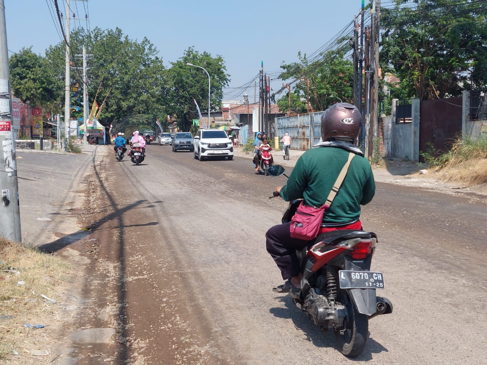 SEGERA DIMULAI: DPU Pemkab Gresik segera melakukan pelebaran Jalan Menganti-Lakarsantri.