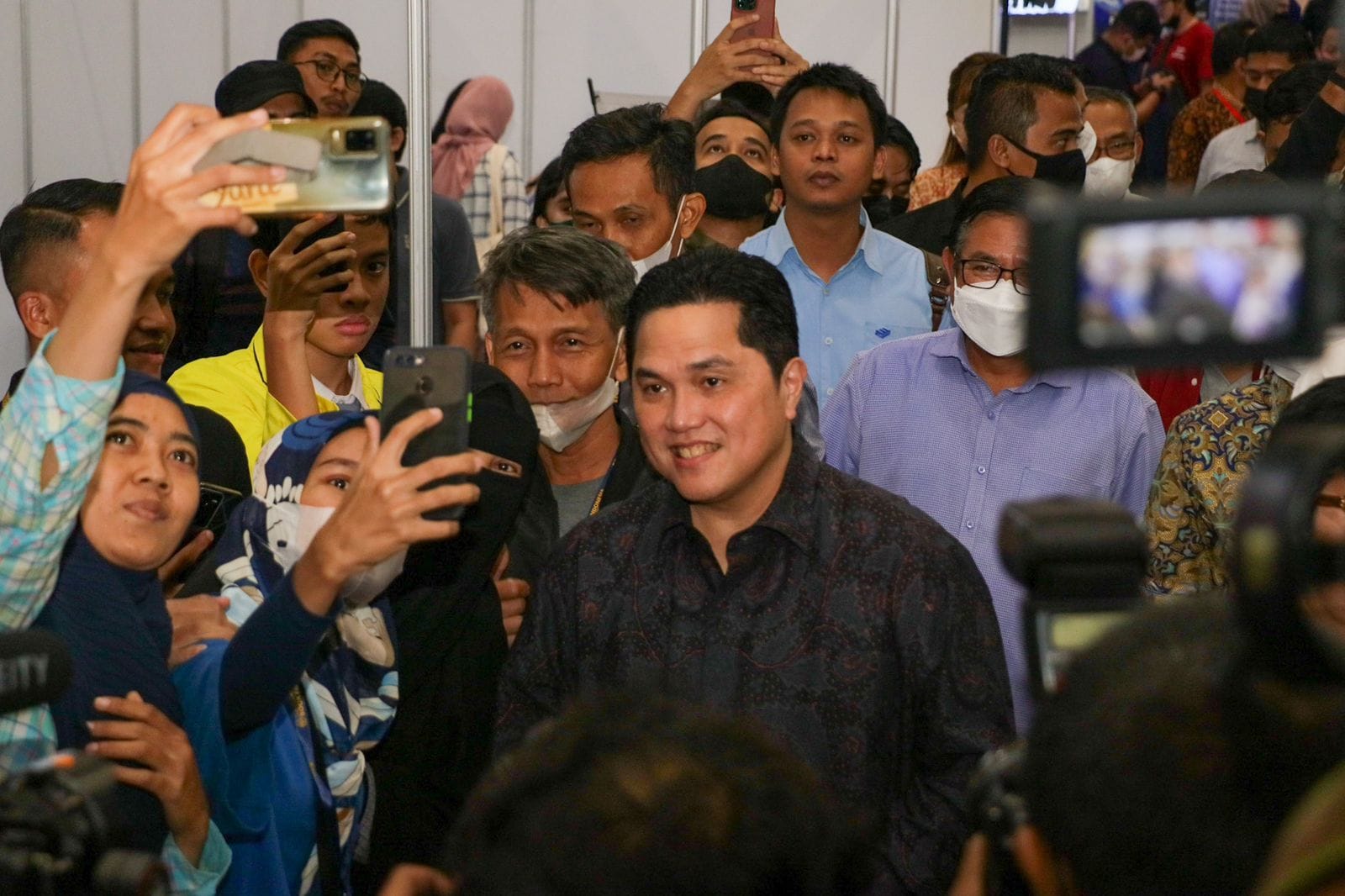 Poltracking Indonesia periode 25 September hingga 1 Oktober 2023 memperlihatkan nama Erick Thohir unggul di posisi teratas