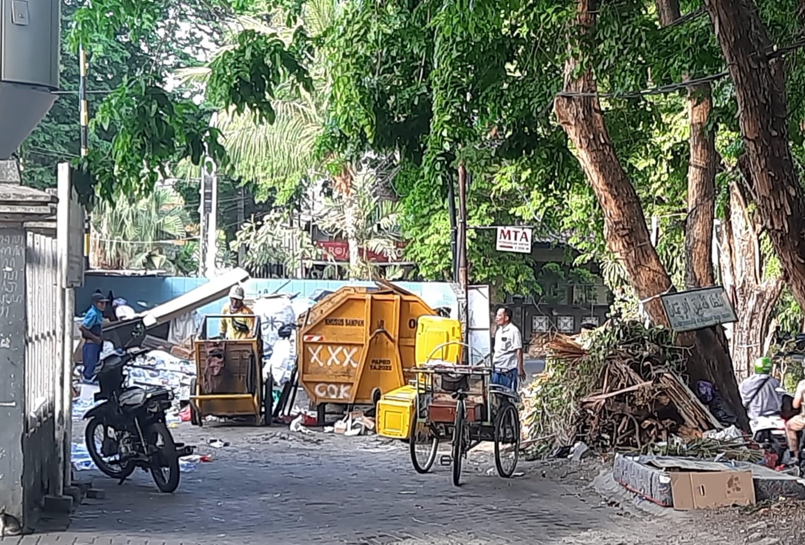 Rofiq/Radar Gresik  &nbsp;  TPS: Salah satu TPS milik DLH di Kecamatan Kebomas.
