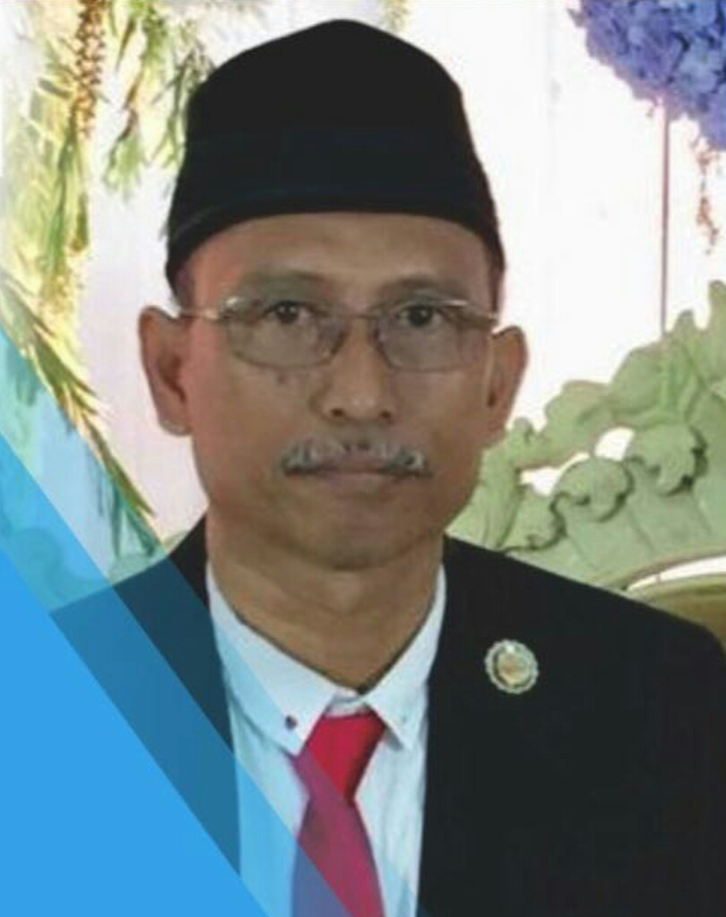 Mat Pihan, Kepala SMP Semen Gresik