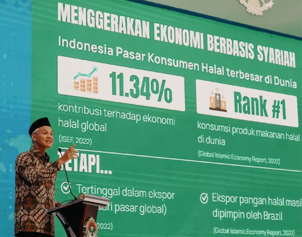 PUSAT PERHATIAN: Ganjar Pranowo hadir dalam rakernas LDII 2023 di Pondok Pesantren Minhajurrosyidin, Lubang Buaya, Jakarta Timur, pada Rabu (8/11)