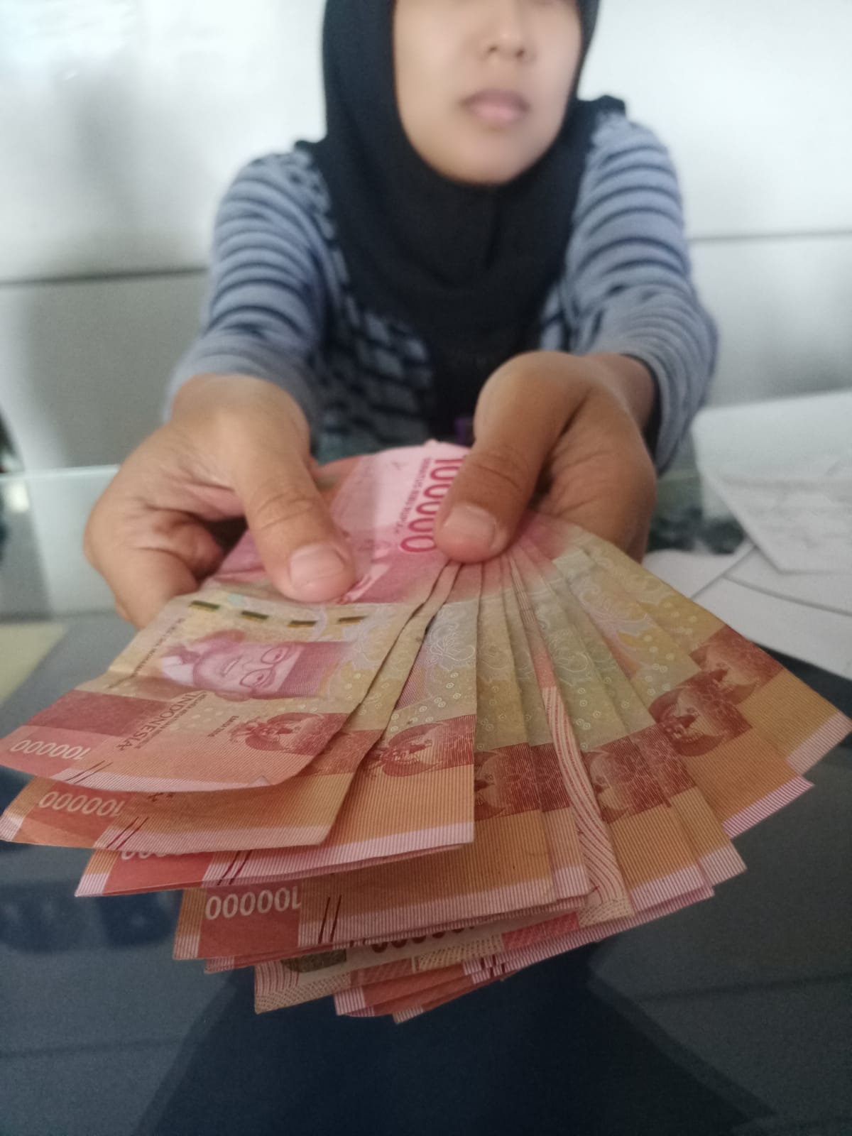 Pemprov sudah mengeluarkan SK besaran UMK se-Jatim