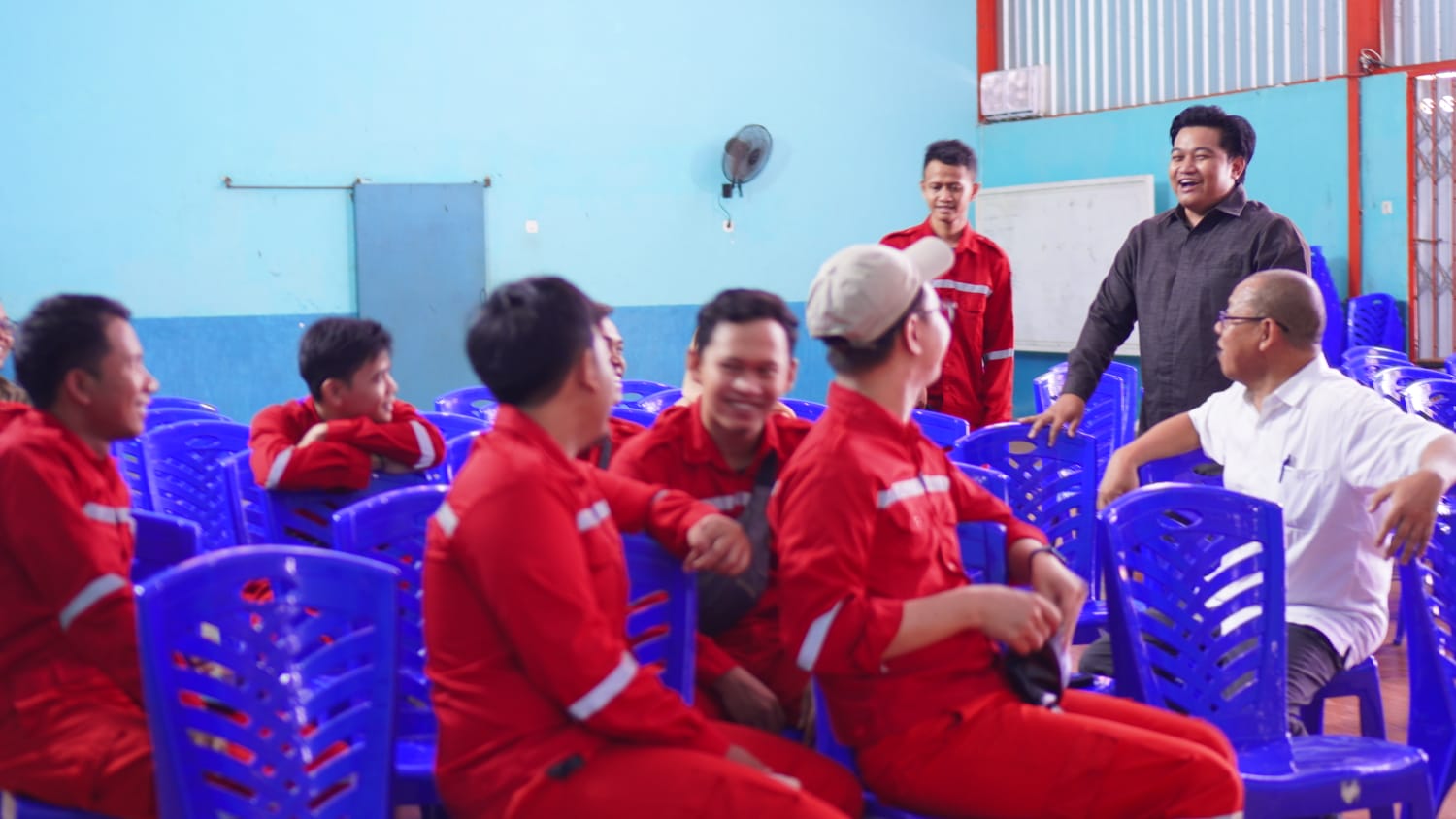 TINGKATKAN POTENSI : Para warga mengikuti pelatihan K3 di desa Tanggulrejo, Manyar Gresik.