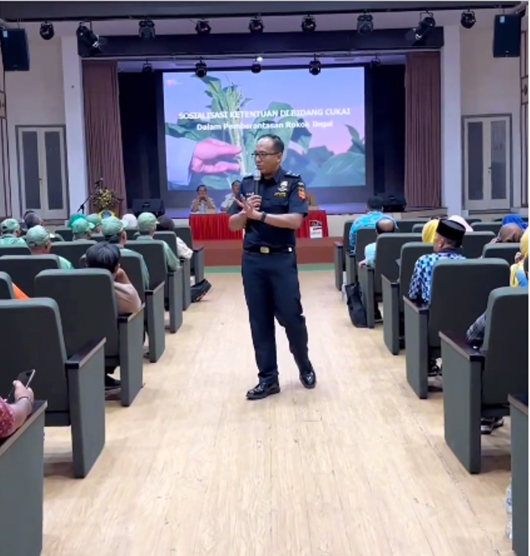 BERPEMANIS: Minuman berpemanis dan plastik direncakana akan dikenakan cukai untuk mengejar target penerimaan negara.
