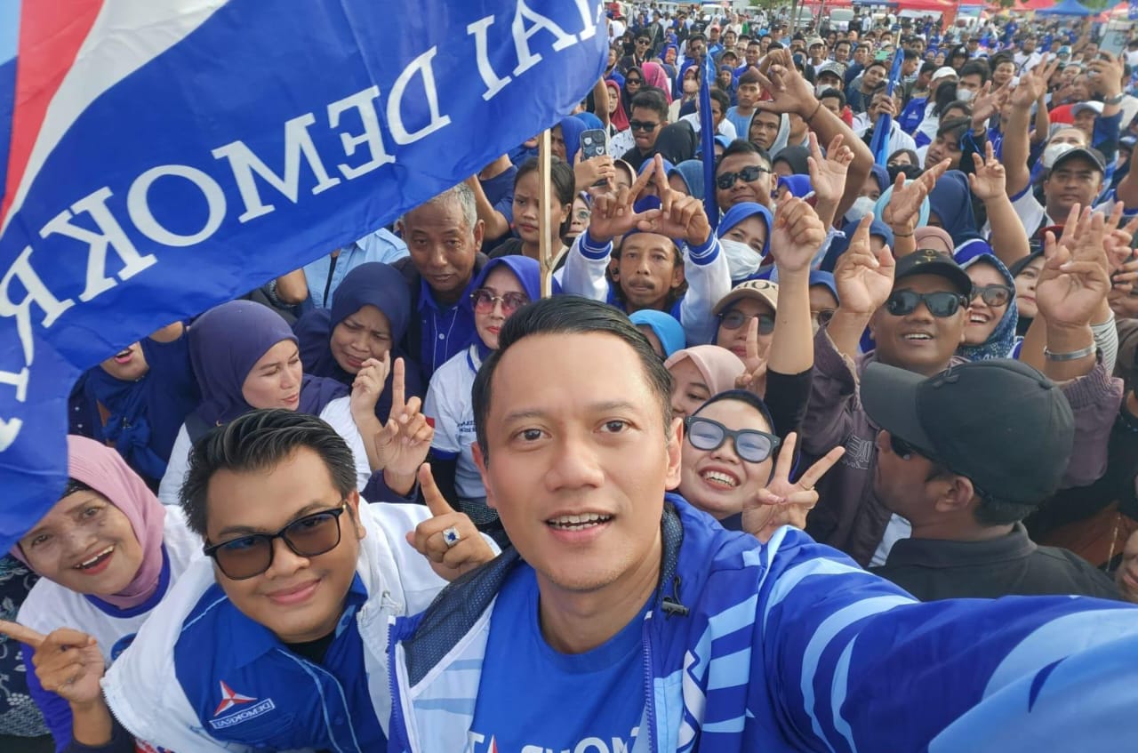 Caleg Muda Farid Romawan S14P Perjuangkan Aspirasi Warga Manyar - Bungah