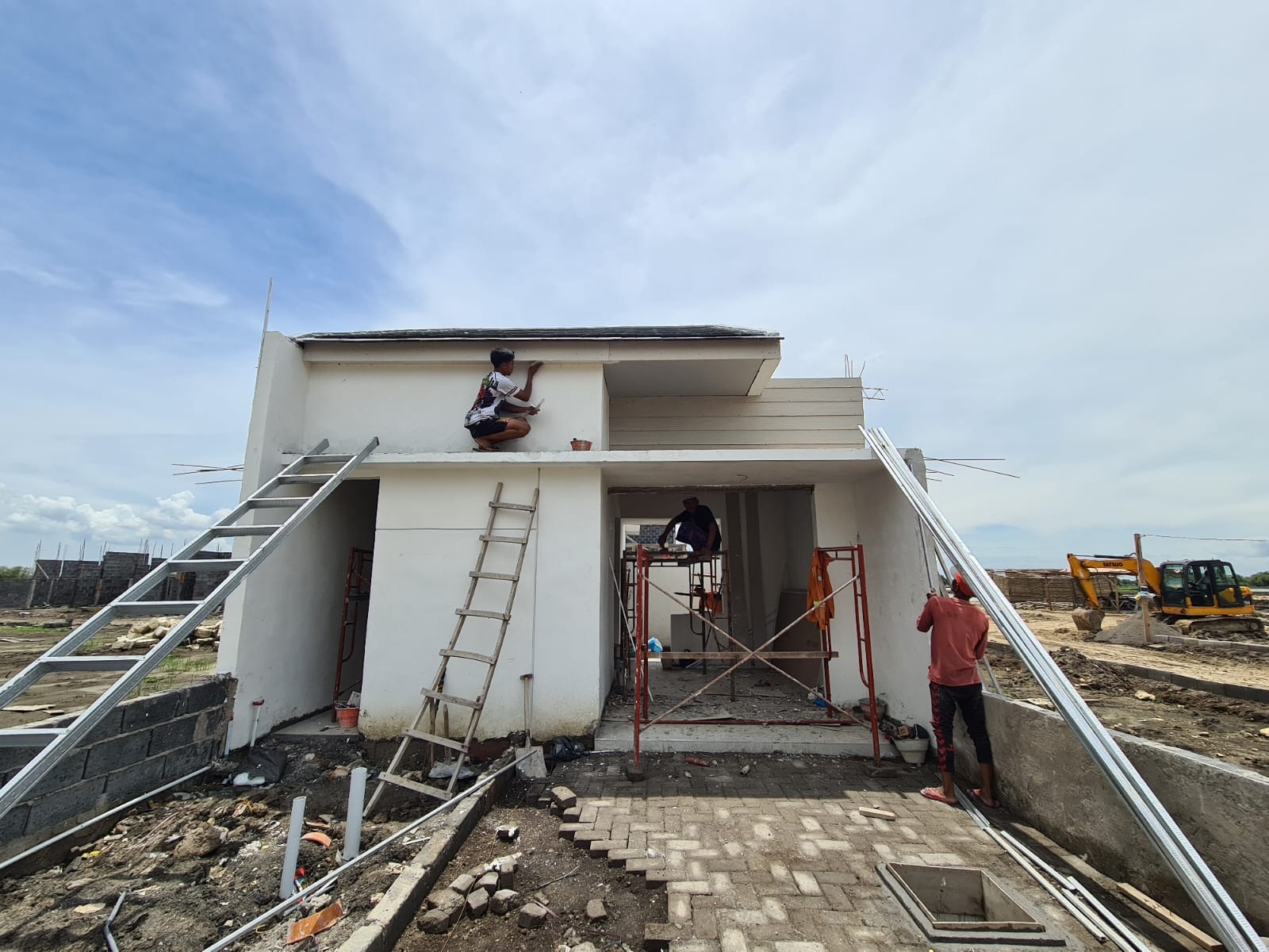 KEMBALI BERGAIRAH: Sejumlah pengembang properti di Gresik optimistis jika penjualan hunian akan melesat usai Pemilu 2024.