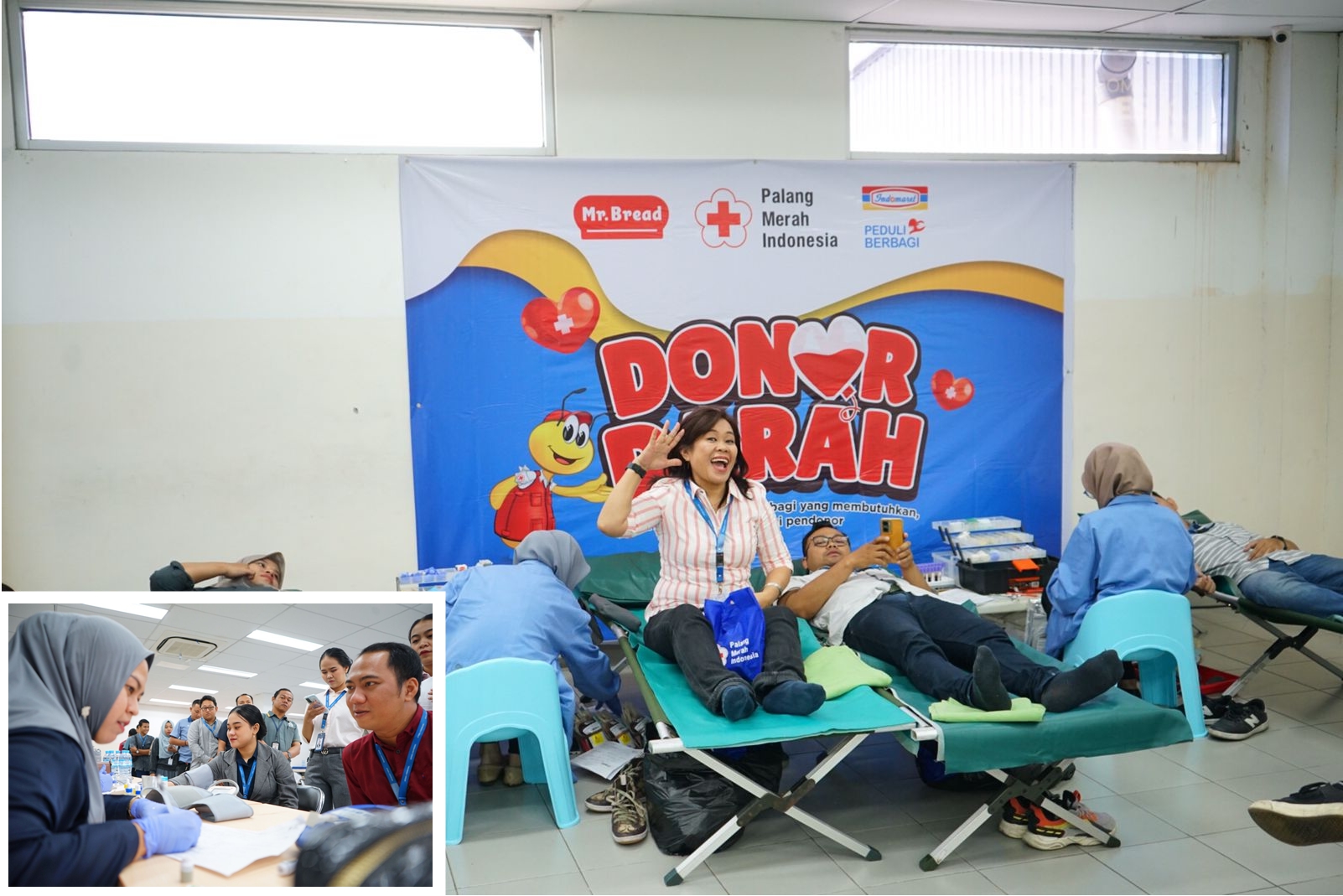 INDOMARET BERBAGI : Karyawan Indomaret Gresik menunjukkan kepeduliannya terhadap sesama dengan mengikuti kegiatan donor darah.