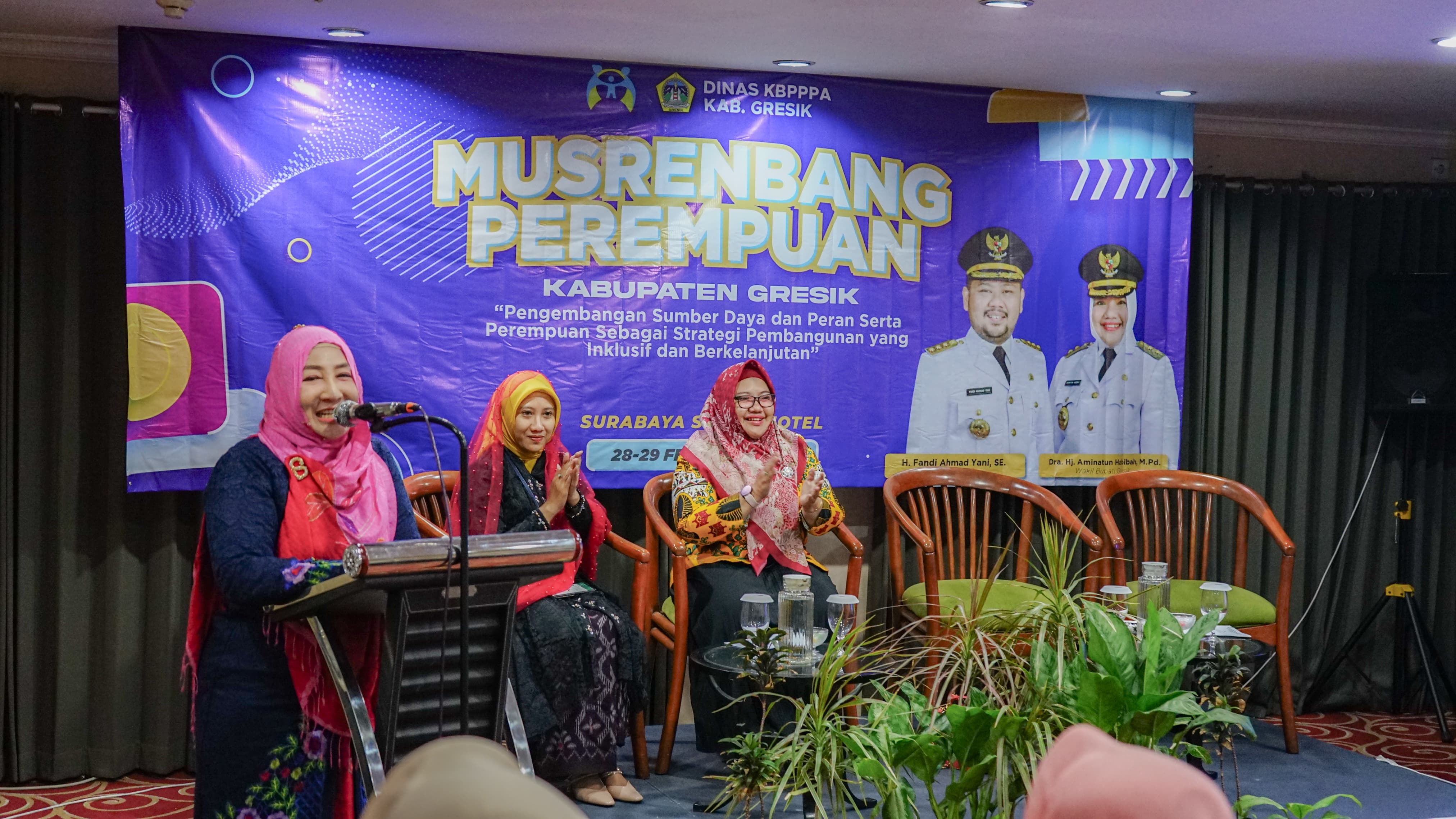 Kepala Dinas KBPPPA Gresik, dr. Titik Ernawati