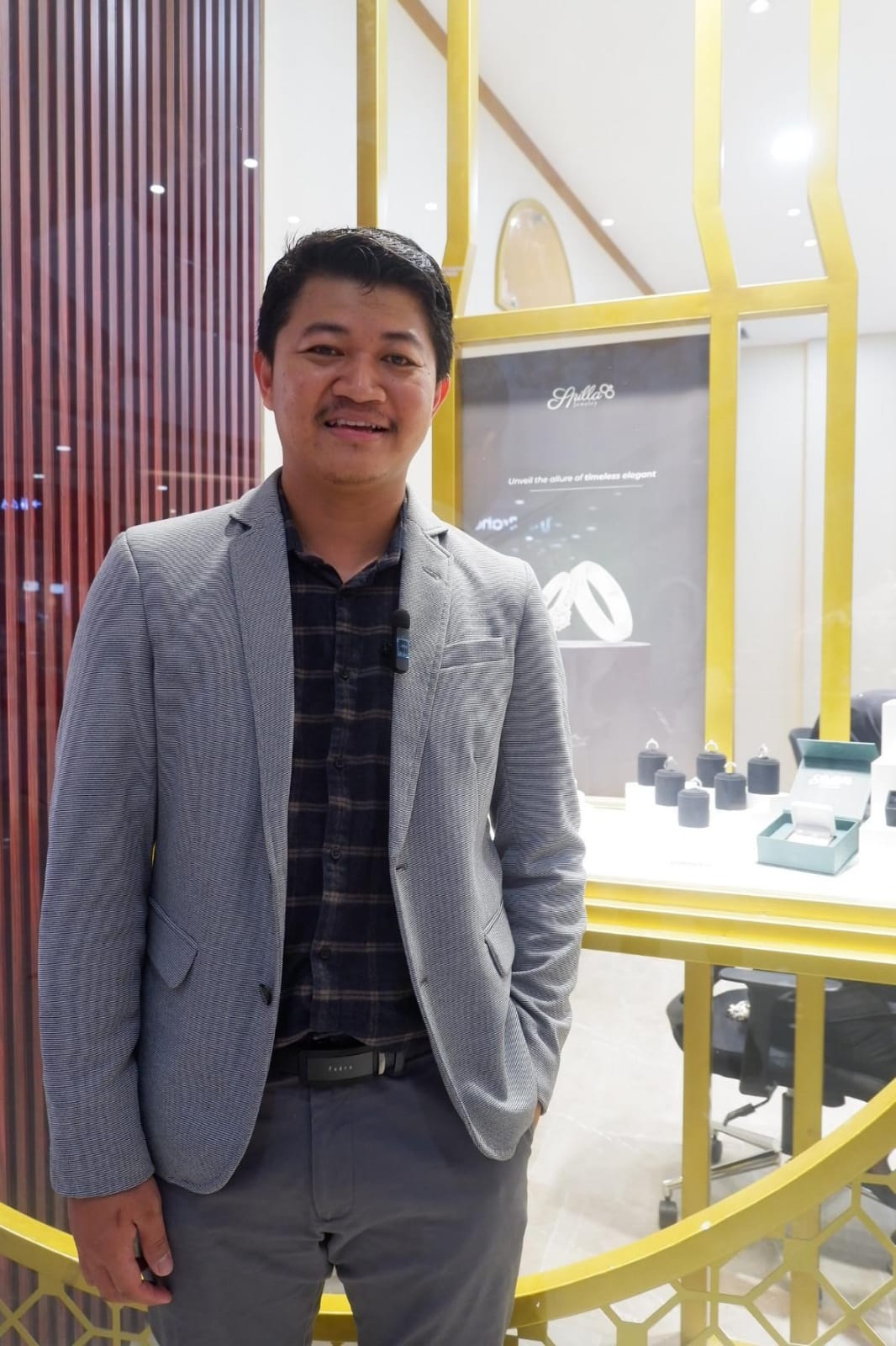 Aria Fiadzima Salaksa CEO Spilla Jewelry