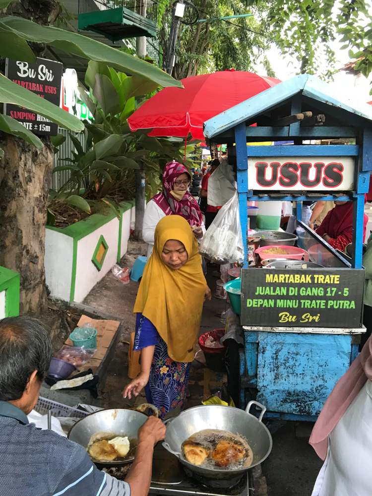 Martabak Usus, Kuliner Khas Gresik yang Wajib Dicoba