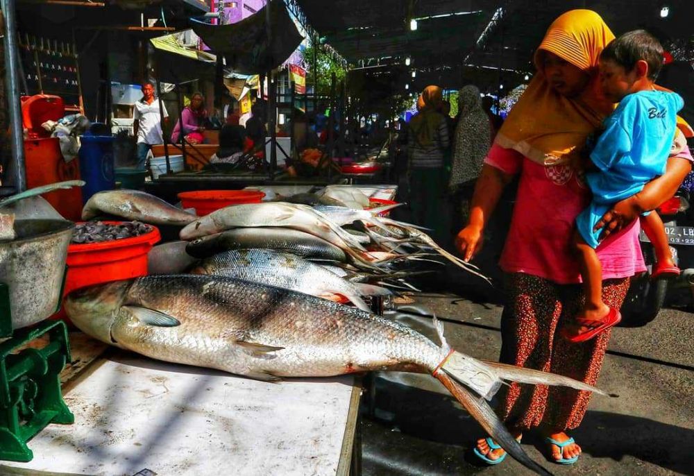 POTENSIAL: Selain industri, banyak potensi yang bisa dikembangkan di Gresik, salah satunya sektor kelautan, UMKM, pertanian dan lain-lainnya.