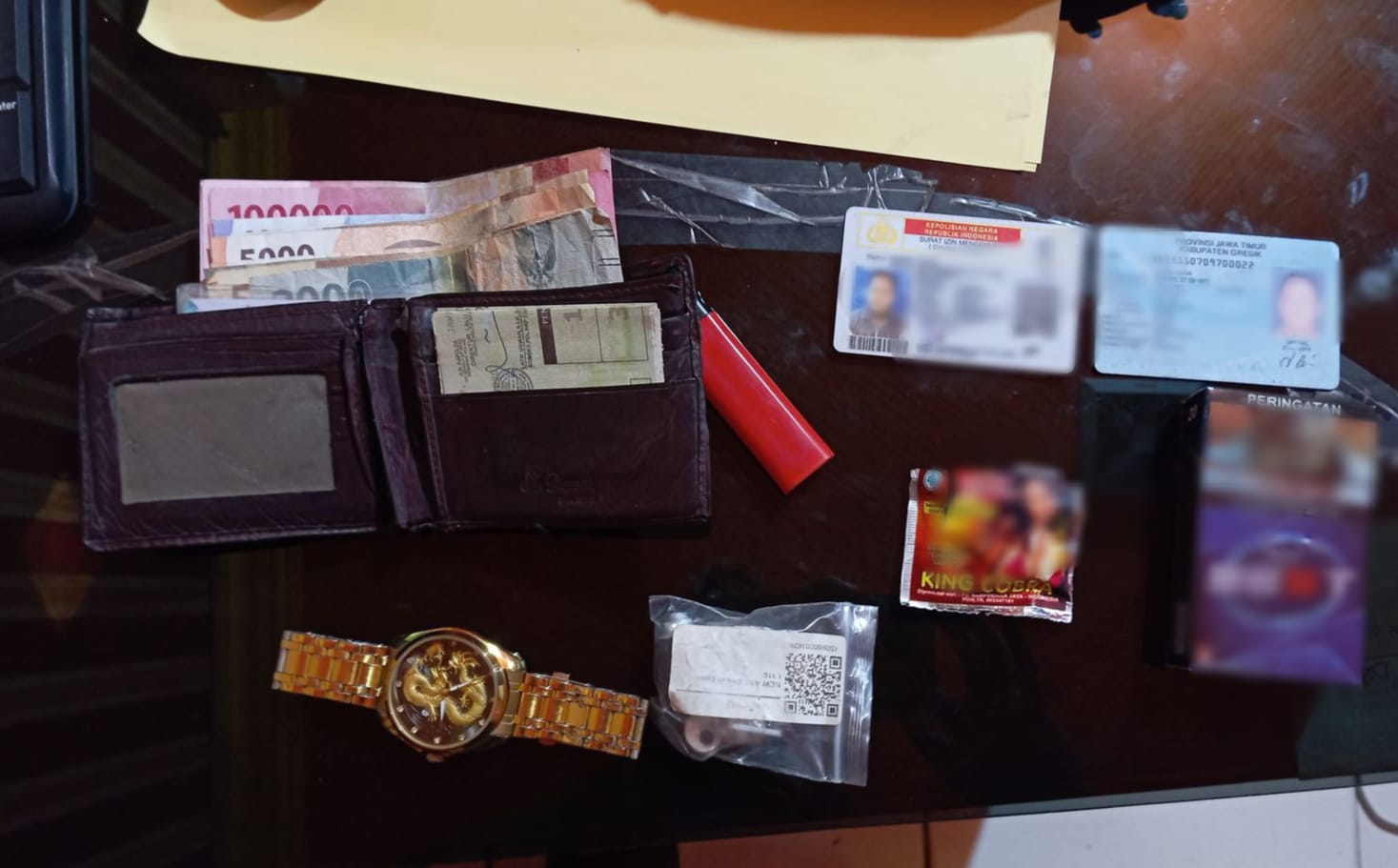 BARANG MILIK KORBAN: Bareng bareng milik korban saat di amankan pihak kepolisian